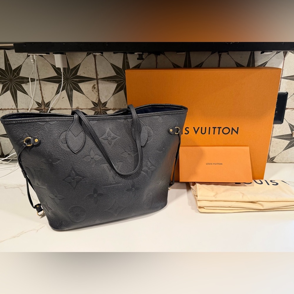 Louis Vuitton Neverfull MM Leather Monogram Tote